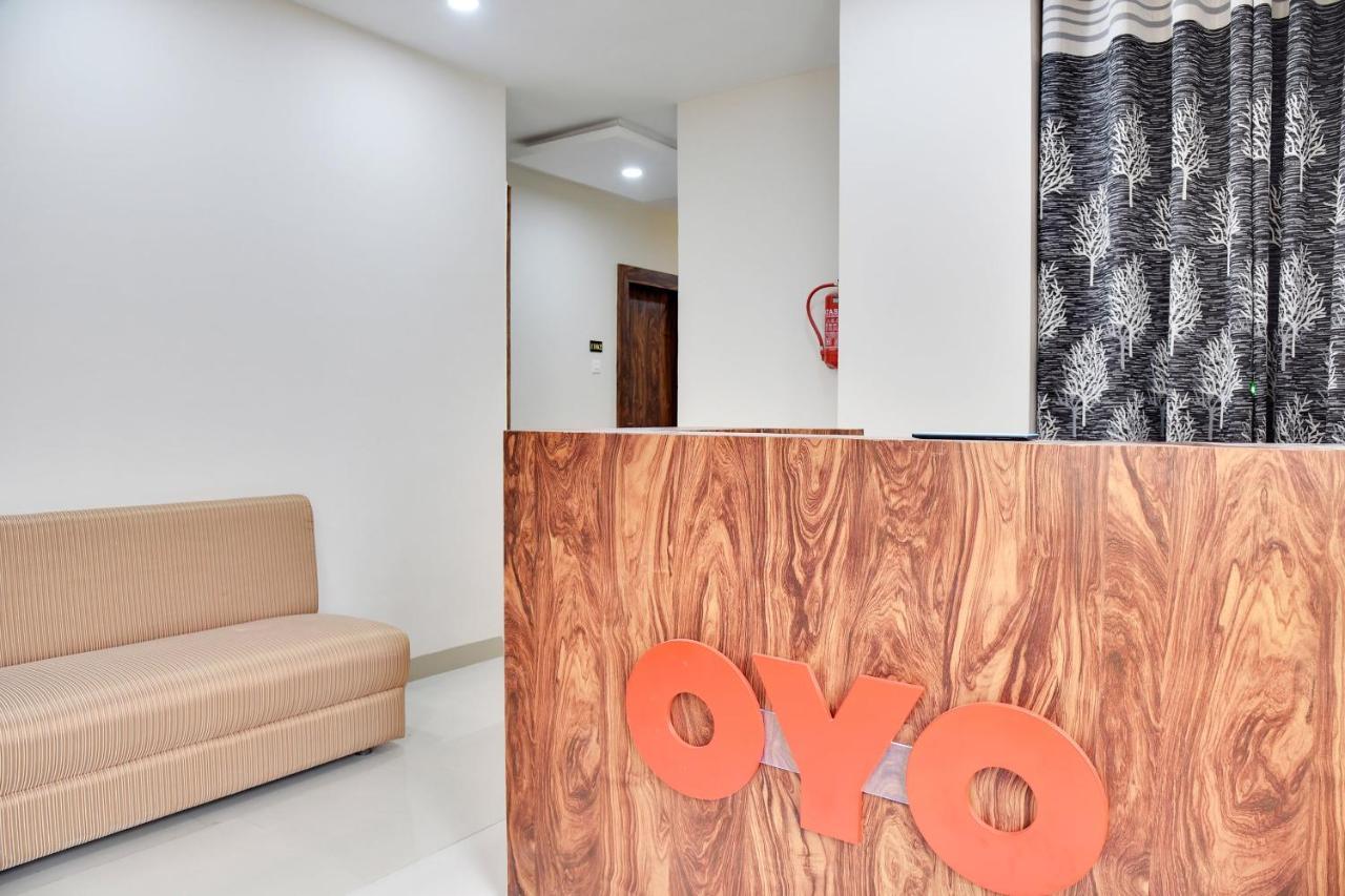 فندق Oyo 40146 كونتيننتال بوبال المظهر الخارجي الصورة